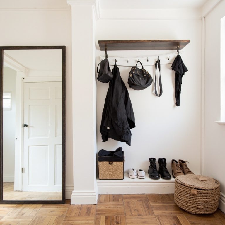 Entryway Ideas for Apartments That Don’t Have One (Part 2)