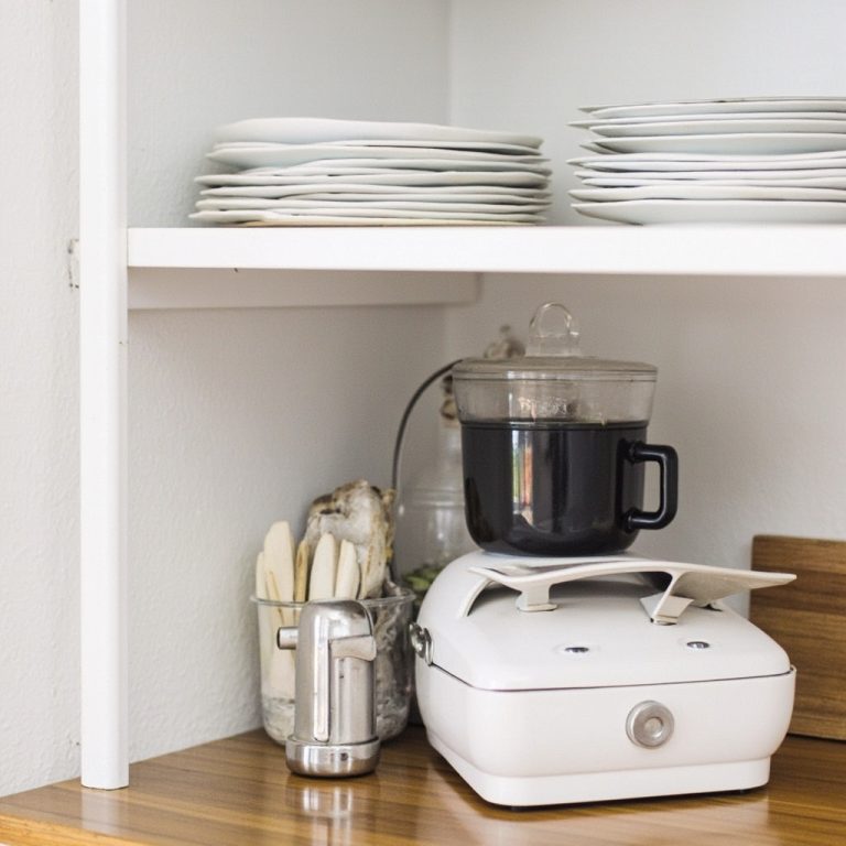 Kitchen Counter Decor: What to Keep Out and What to Put Away (Part 3)